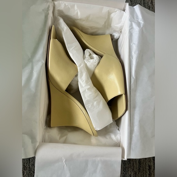 Bottega Veneta Stretch Wedge Lounge Nappa - Moon Beam - 39c - Picture 4 of 5